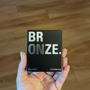 NEW IN BOX - Kylie Cosmetics bronzer